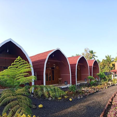 Indah Damai Cottages Sidomukti Eksteriør billede