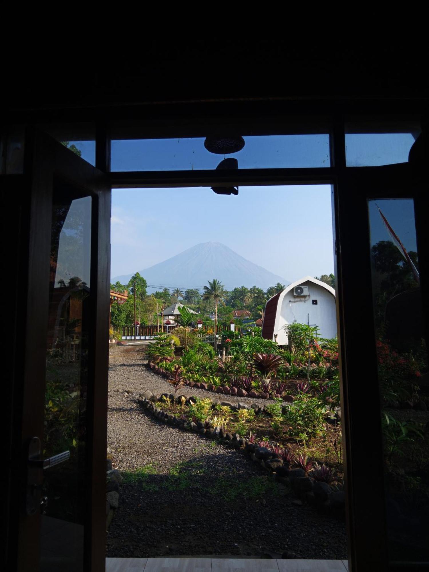 Indah Damai Cottages Sidomukti Eksteriør billede