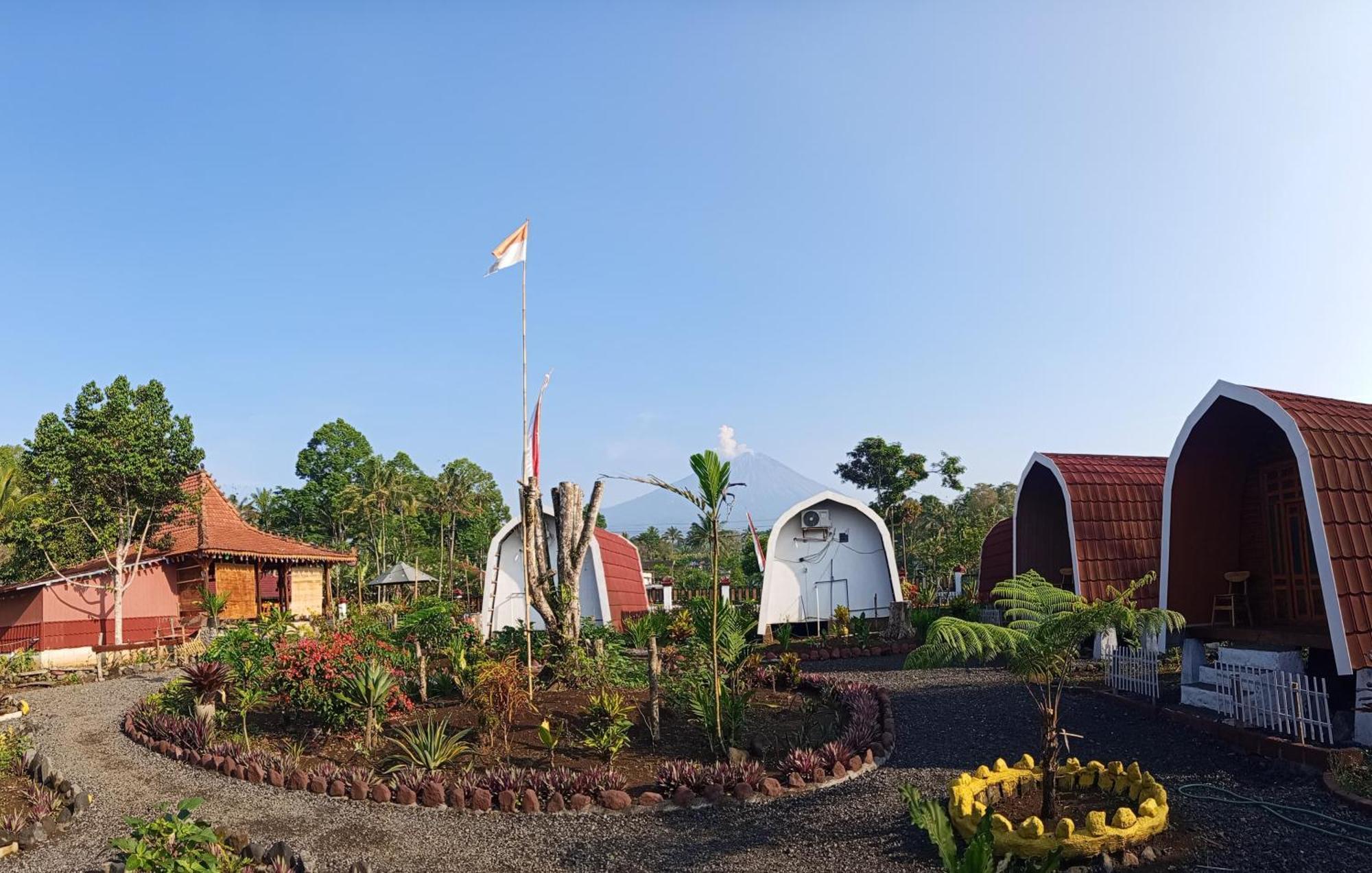 Indah Damai Cottages Sidomukti Eksteriør billede