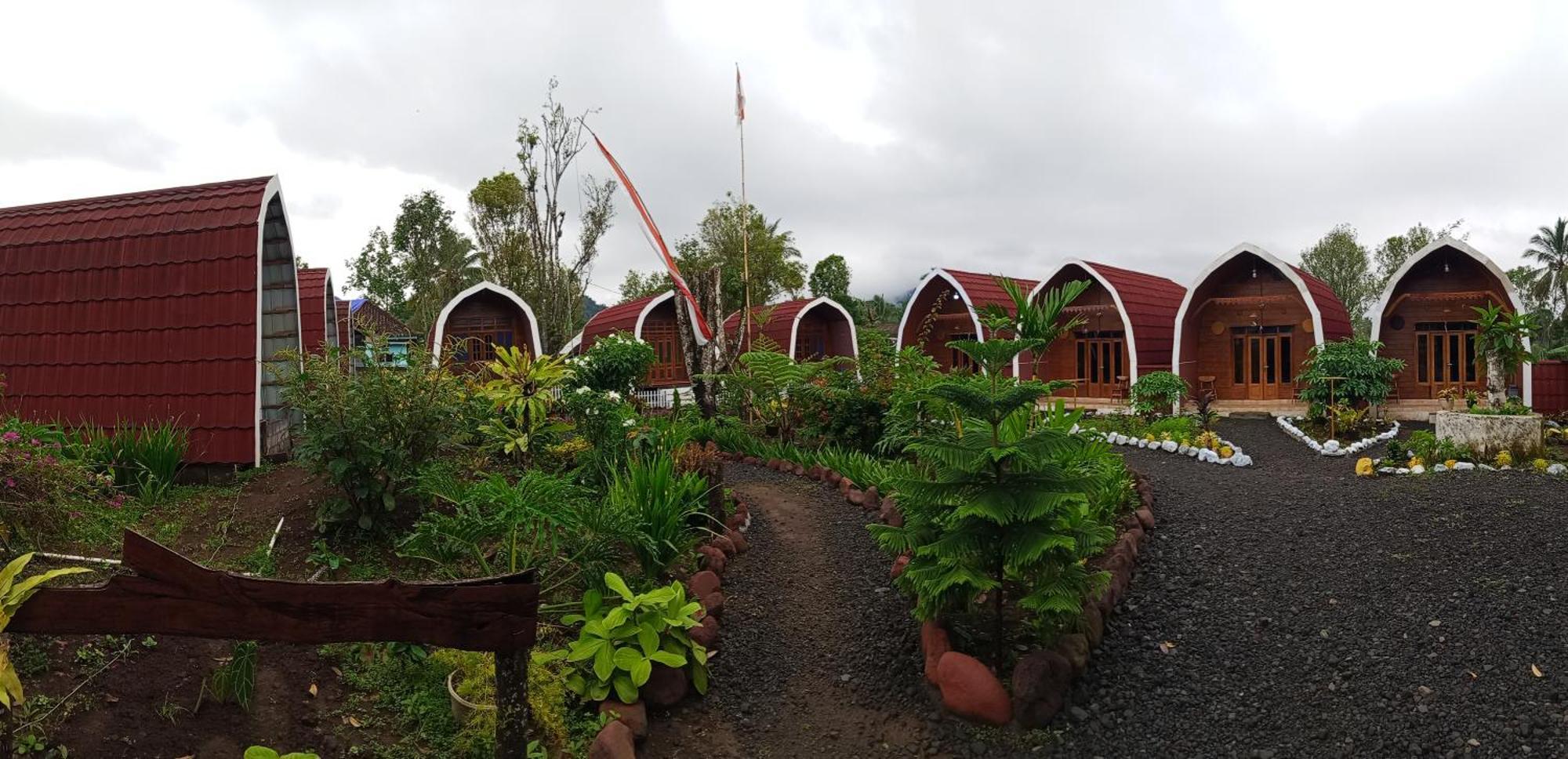 Indah Damai Cottages Sidomukti Eksteriør billede